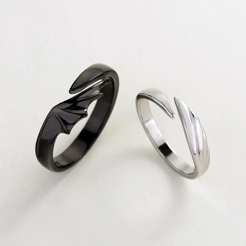 2 matching rings for couples.