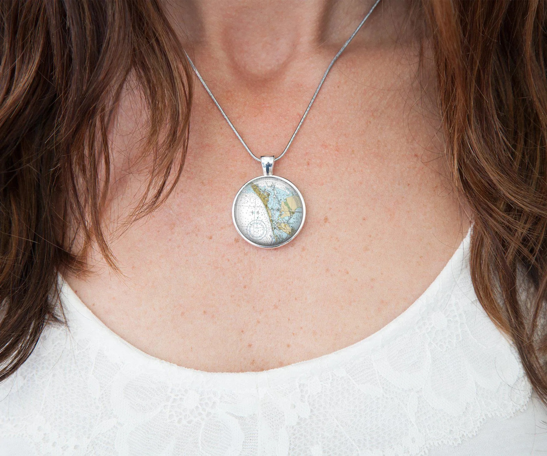 Anna Maria Island Nautical Circle Necklace