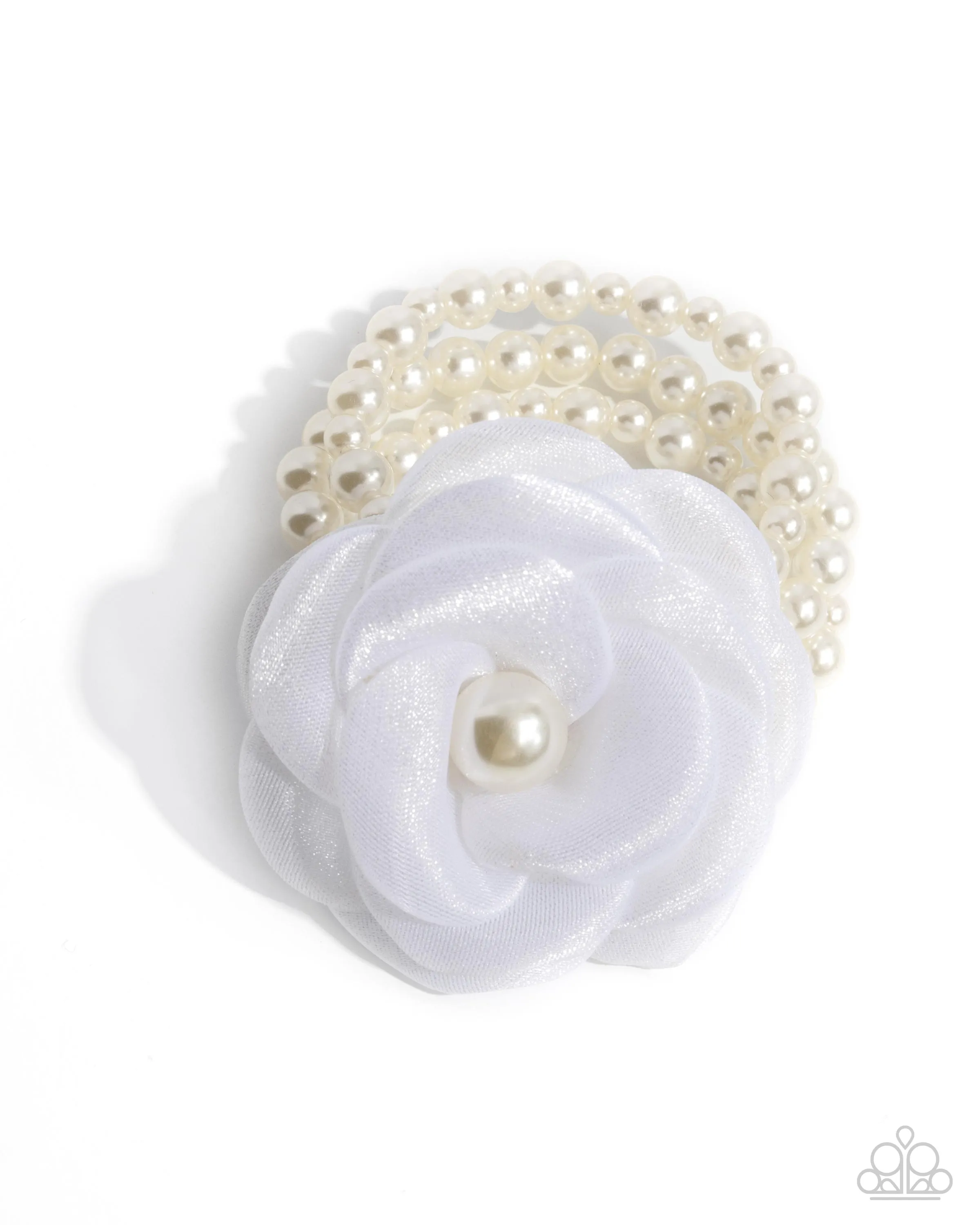 Bracelets Feminine Mystique - White Pearl B2336