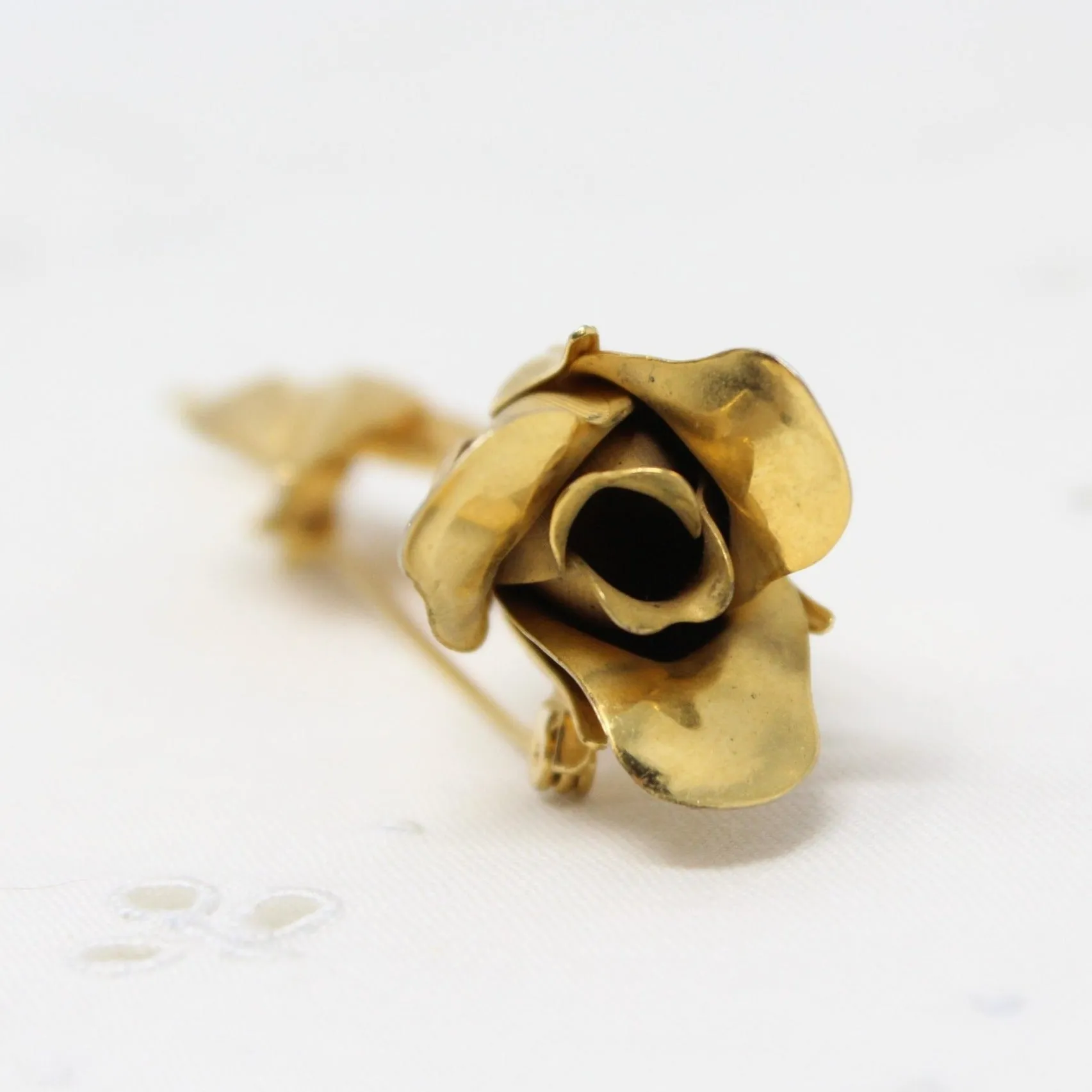 Brooch / Pin, Rose Bud, Gold Tone, Vintage