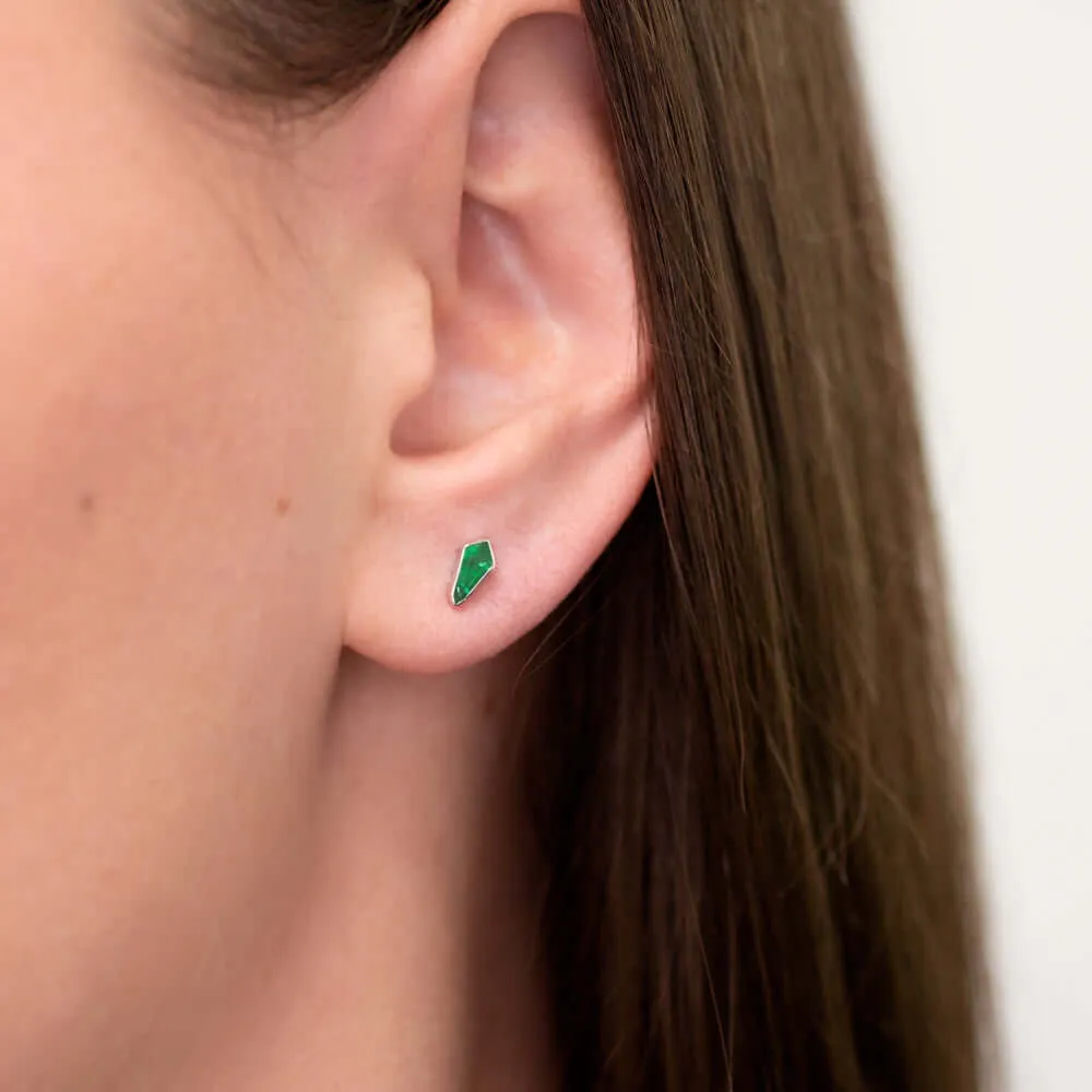 CUSTOM CUT KITE SHAPE EMERALD STUD EARRINGS MINIMALIST GEOMETRIC 14K WHITE GOLD