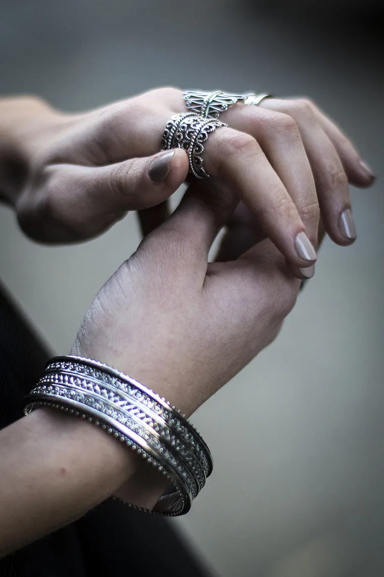 Dharmachakra Sterling Silver Meditation Bangle