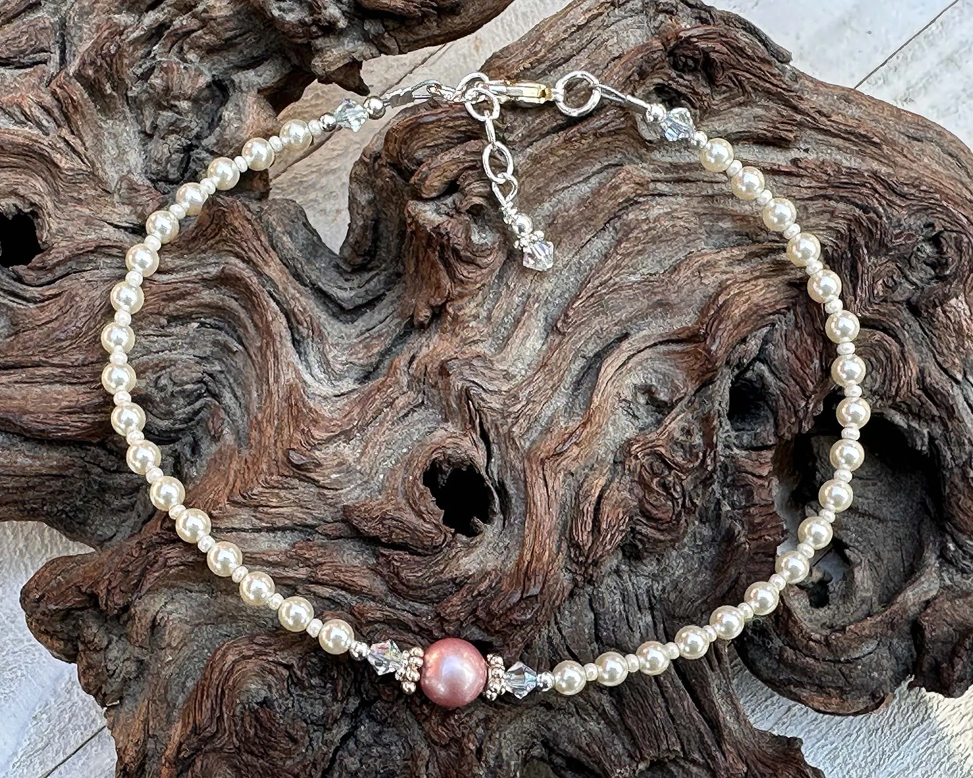 Elegant Pink Pearl Beaded Anklet