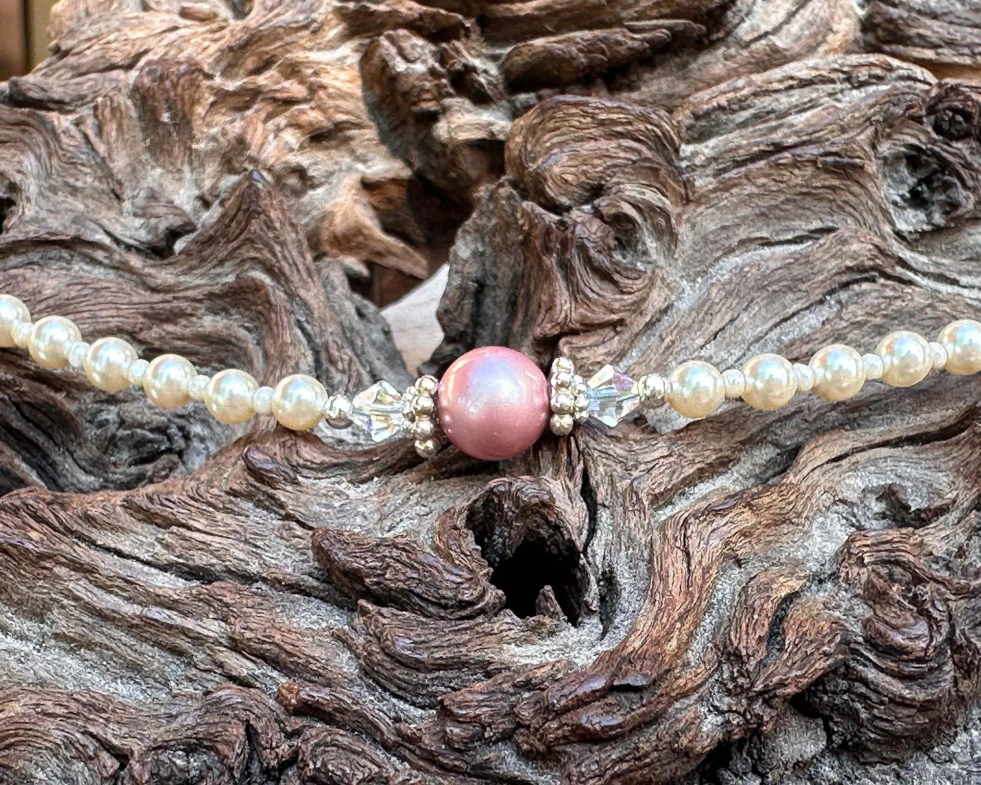 Elegant Pink Pearl Beaded Anklet