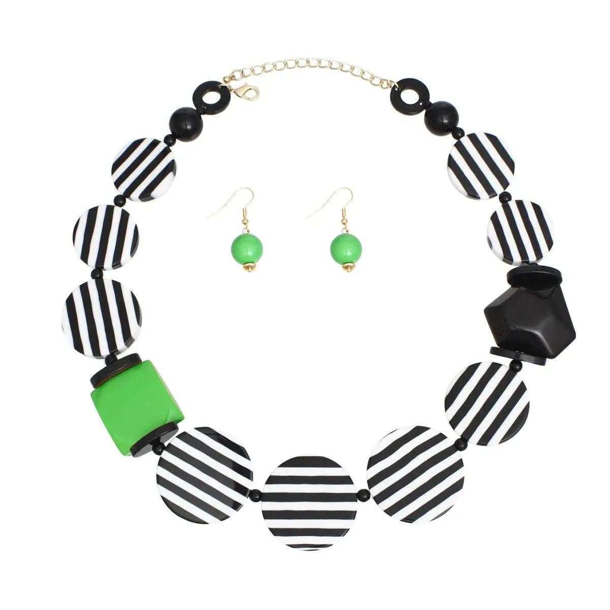 Green Muse Necklace Set: Beloved Fashionistas’ Favorite Jewelry