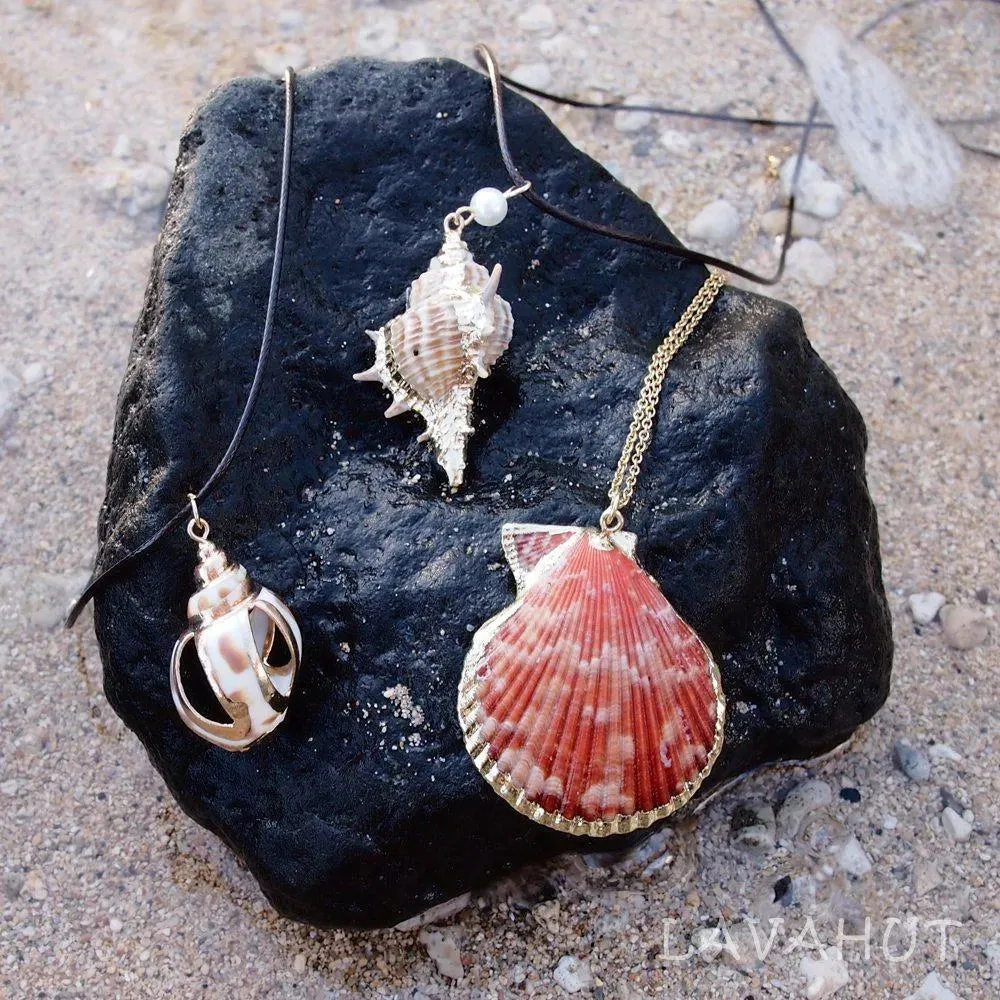 Nautical Spotted Seashell Hawaiian Pendant Necklace