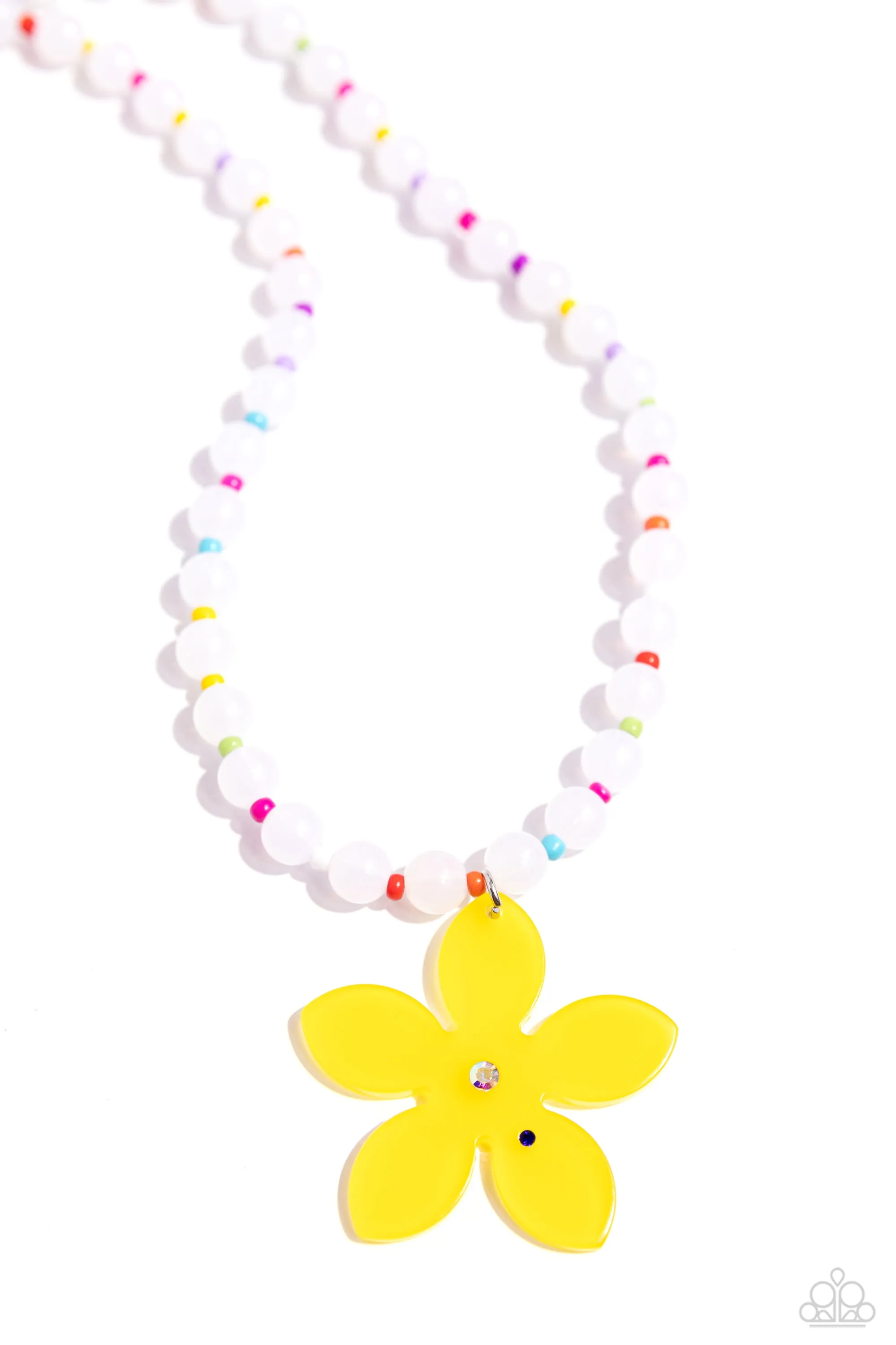 Necklaces Nostalgic Novelty - Yellow N166