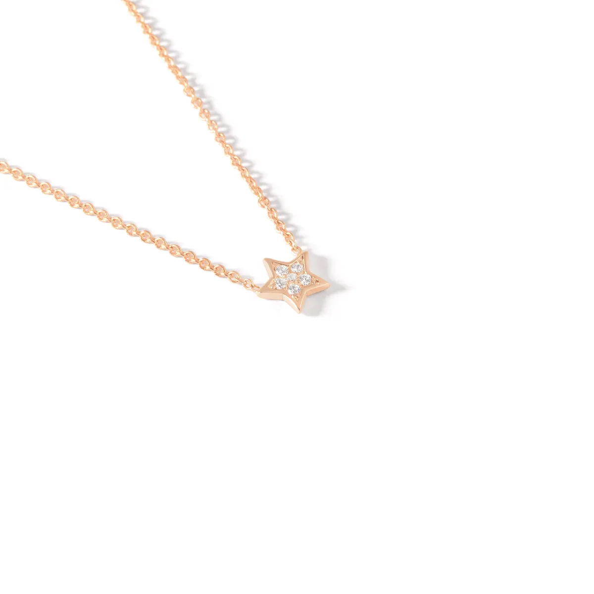 Pavé Diamond Star Necklace