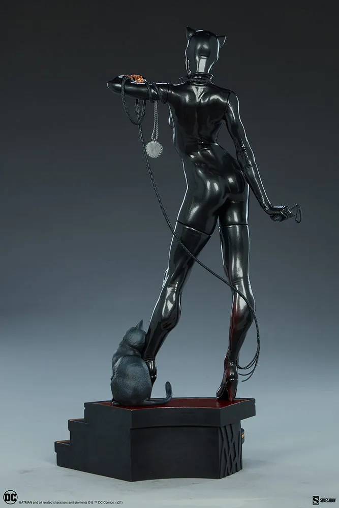 Sideshow Collectibles Catwoman Premium Format Figure