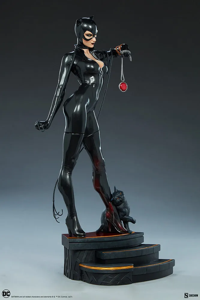 Sideshow Collectibles Catwoman Premium Format Figure