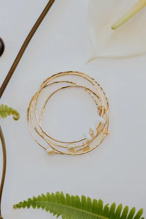 Ti Leaf Bangle - Triple Puka Shell