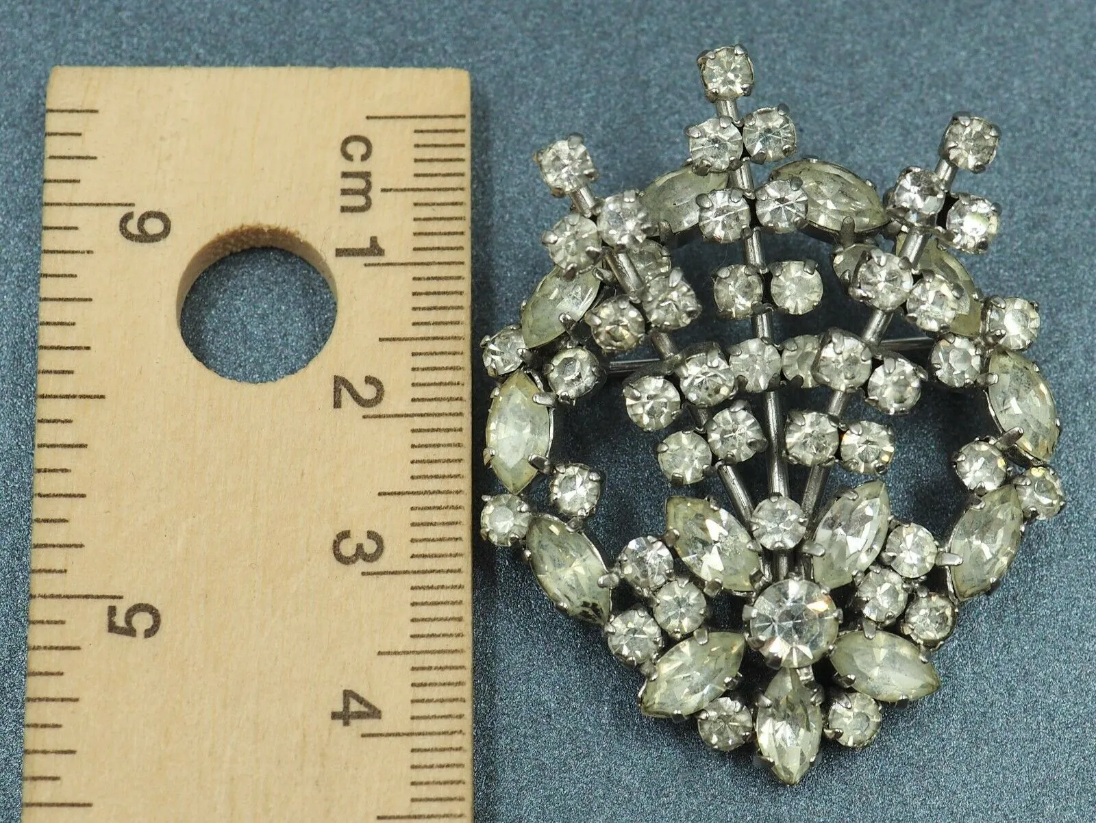 Vintage Crystal Rhinestone Flower Wreath Brooch