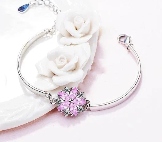 Woman Clear Crystal Luminous Pink Flower Bracelet