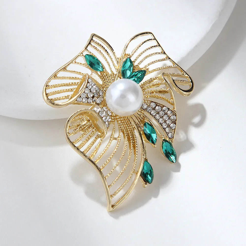 XSB045 - Vintage Leaf Brooch